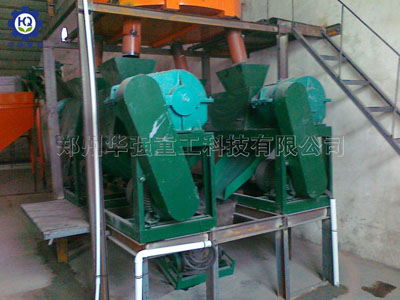 復合肥對輥擠壓造粒生產線